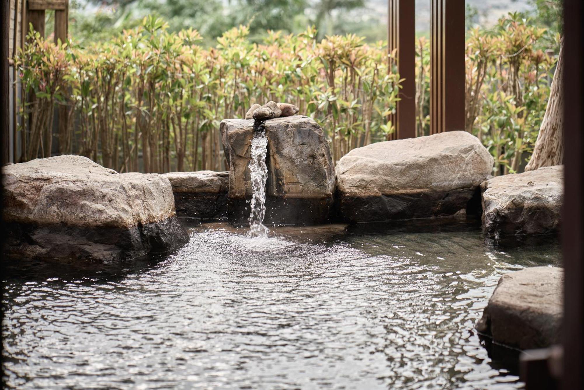 Hotel Royal Chiao Hsi Jiaoxi Buitenkant foto Onsen