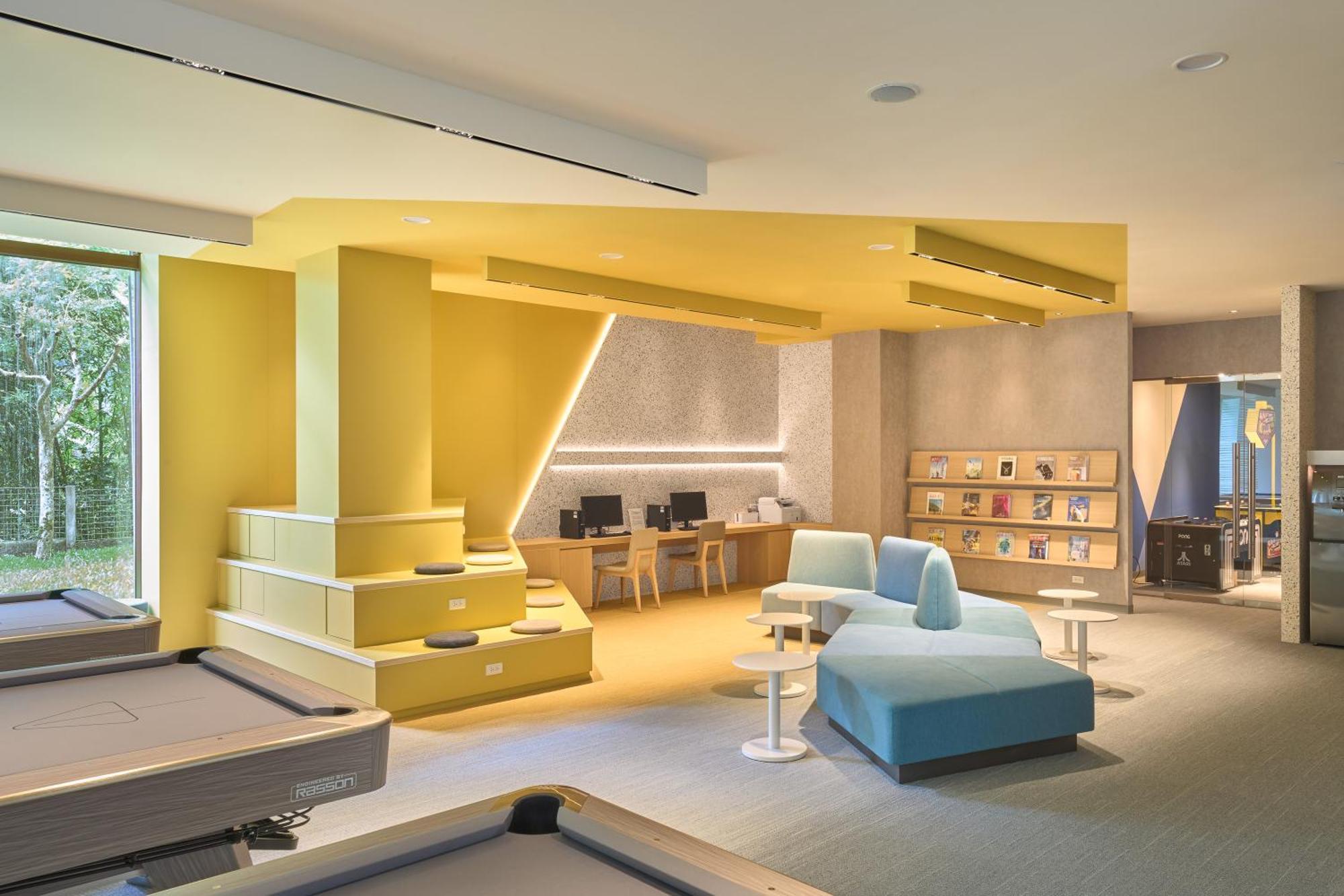 Hotel Royal Chiao Hsi Jiaoxi Buitenkant foto The library