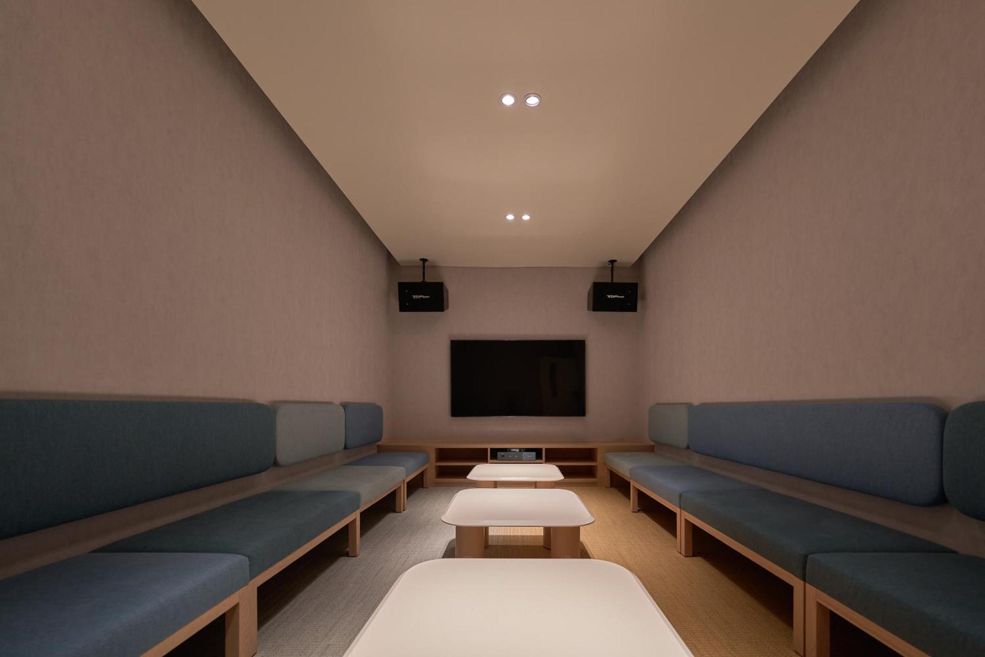 Hotel Royal Chiao Hsi Jiaoxi Buitenkant foto The screening room